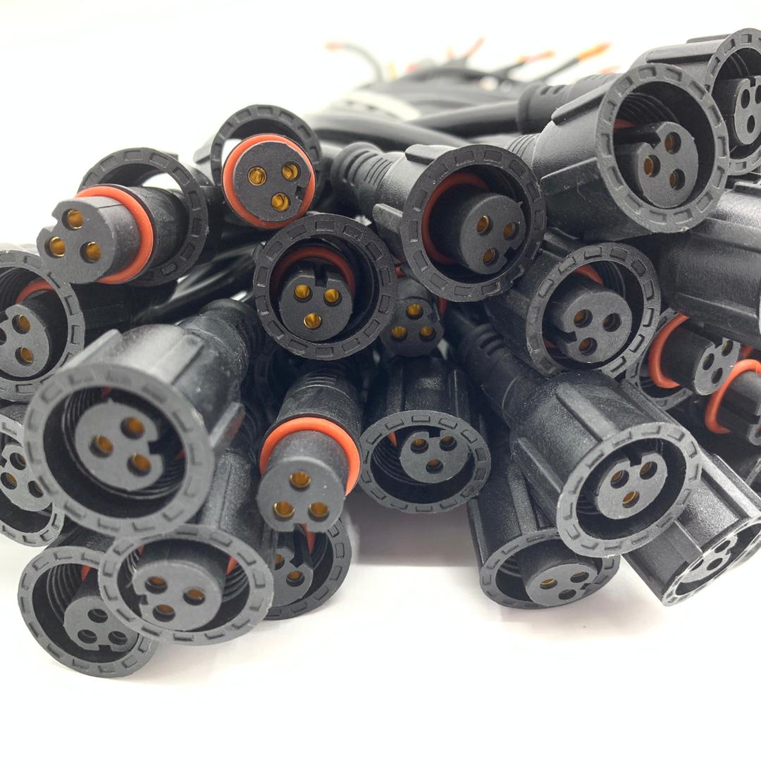 xConnect Round Wire Pigtails (Pair) - 40cm